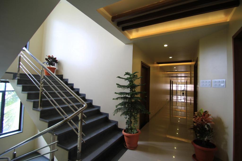 Hotel Sai Smaran Shirdi Exterior photo